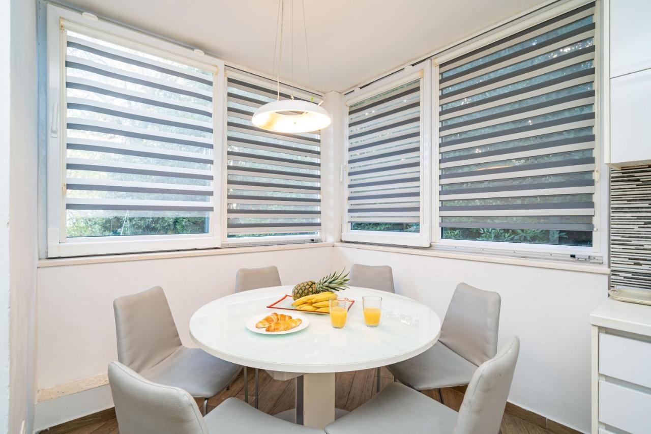 Spacious Two Bedroom Apartment Dubrovnik Exterior photo
